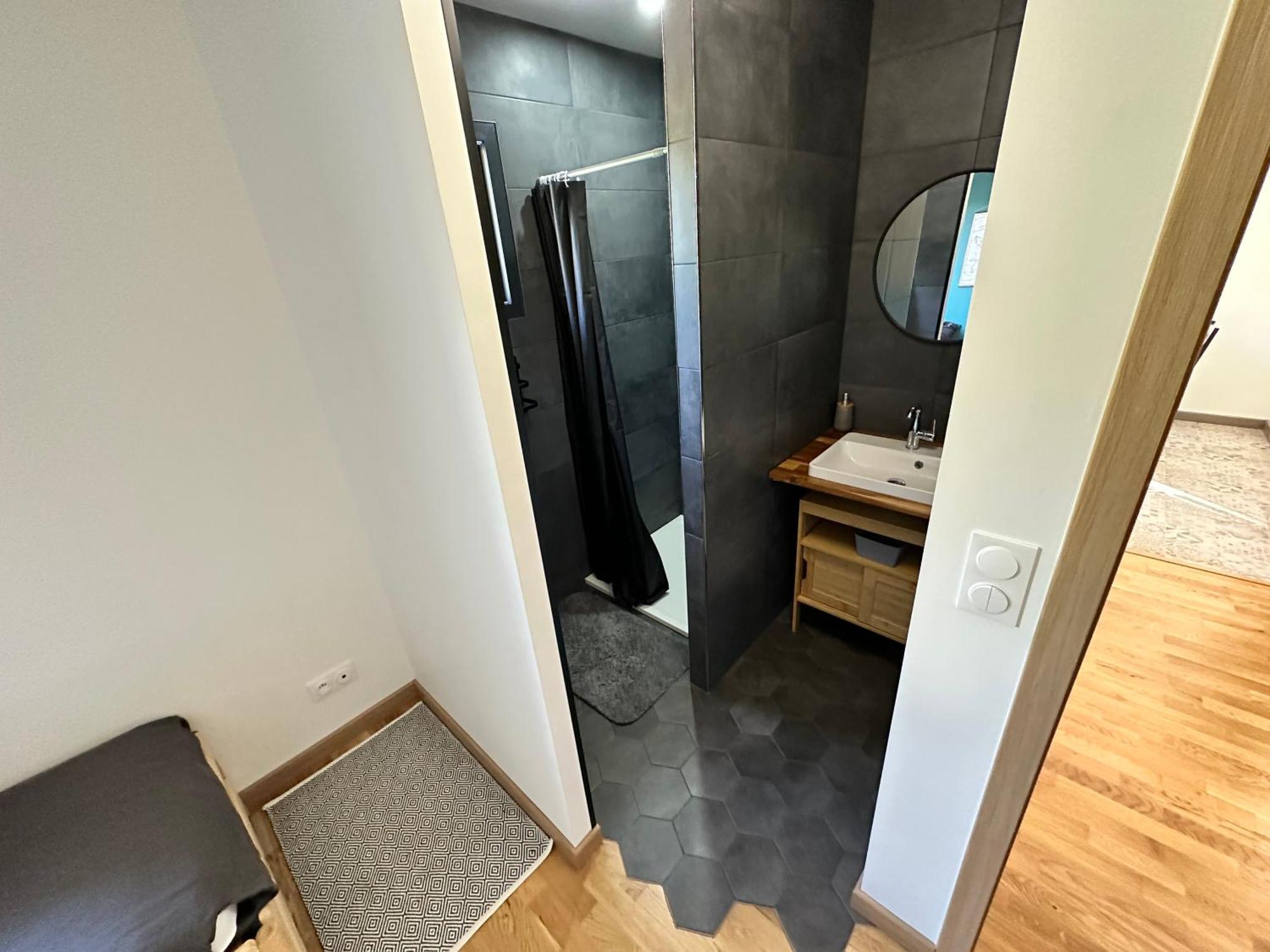 Chambre Privee Au Calme - Proche Gare - Parking Gratuit Le Gond-Pontouvre Zewnętrze zdjęcie